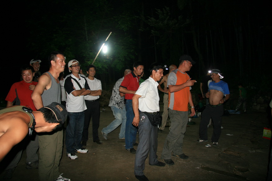 090613天台驴友俱乐部和乐清老狼户外俱乐部塔头寺联欢
