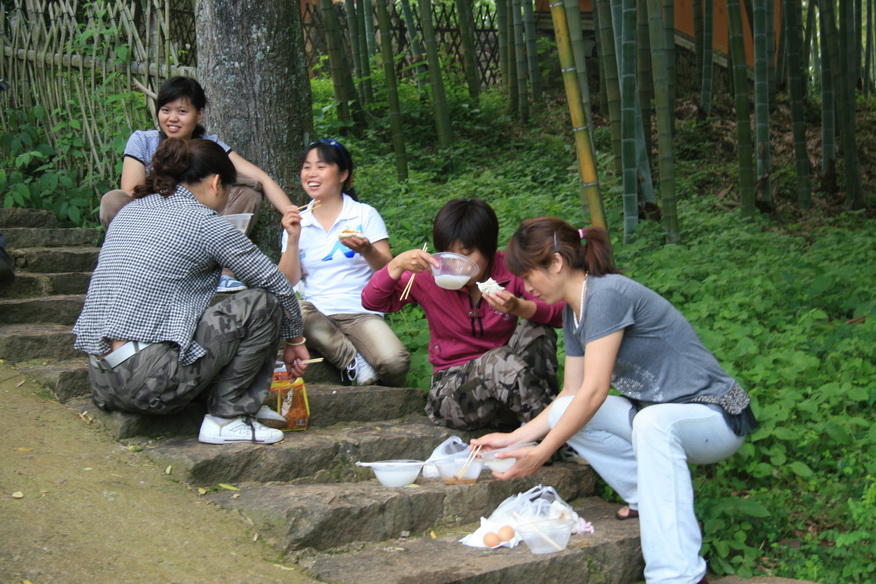 090613天台驴友俱乐部和乐清老狼户外俱乐部塔头寺联欢