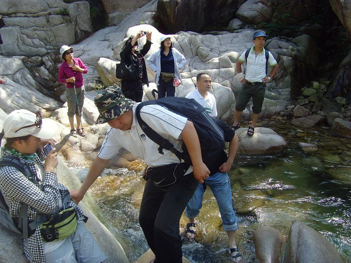 [天台驴友俱乐部]活动之____戏水石桥坑