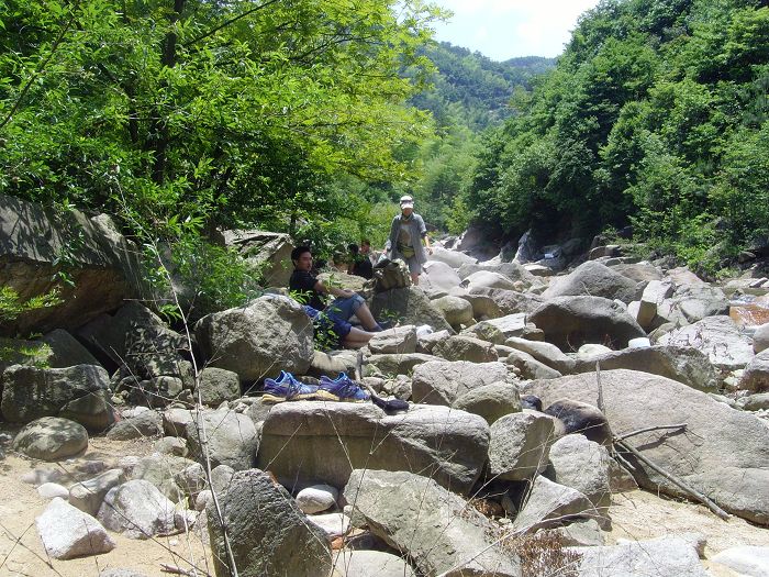 [天台驴友俱乐部]活动之____戏水石桥坑