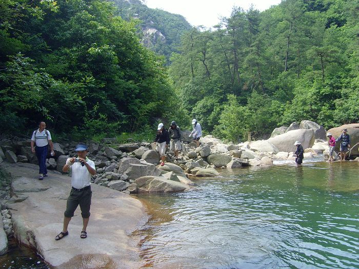 [天台驴友俱乐部]活动之____戏水石桥坑