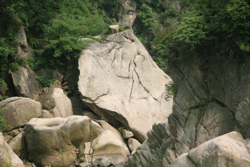 090613天台驴友俱乐部和乐清老狼户外俱乐部塔头寺联欢及螺溪钓艇徒步
