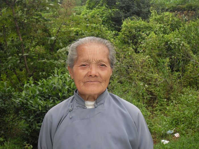 十八潭五人行记