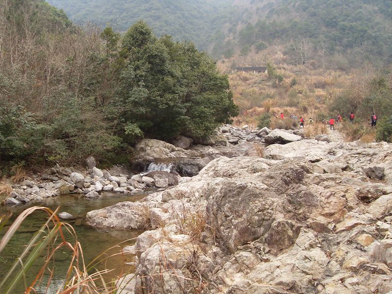 激情穿越湫水大峡谷