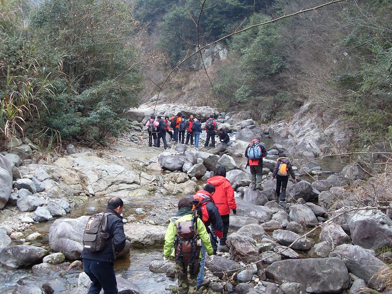 激情穿越湫水大峡谷