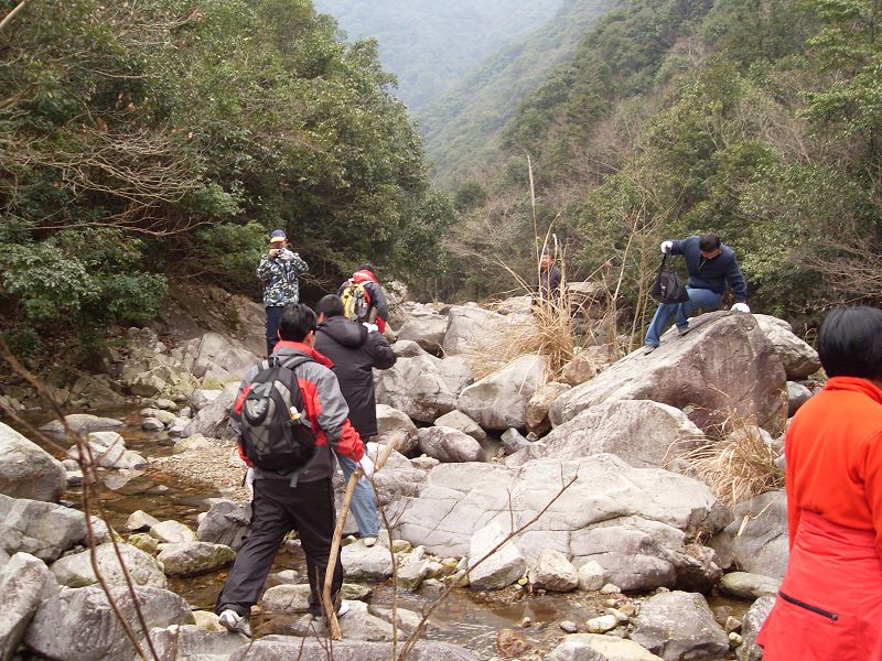 激情穿越湫水大峡谷