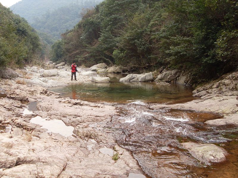 激情穿越湫水大峡谷