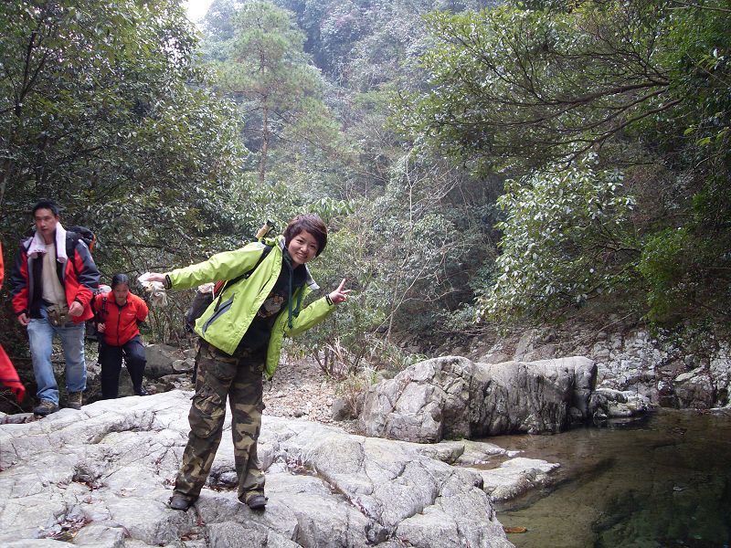激情穿越湫水大峡谷