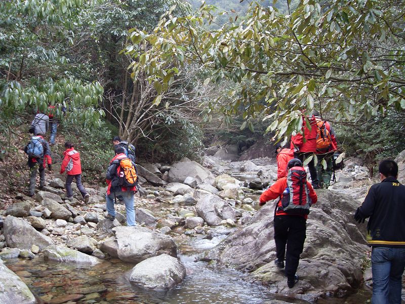 激情穿越湫水大峡谷