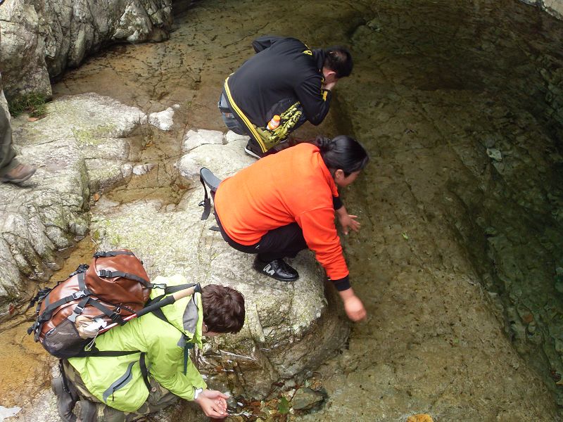 激情穿越湫水大峡谷
