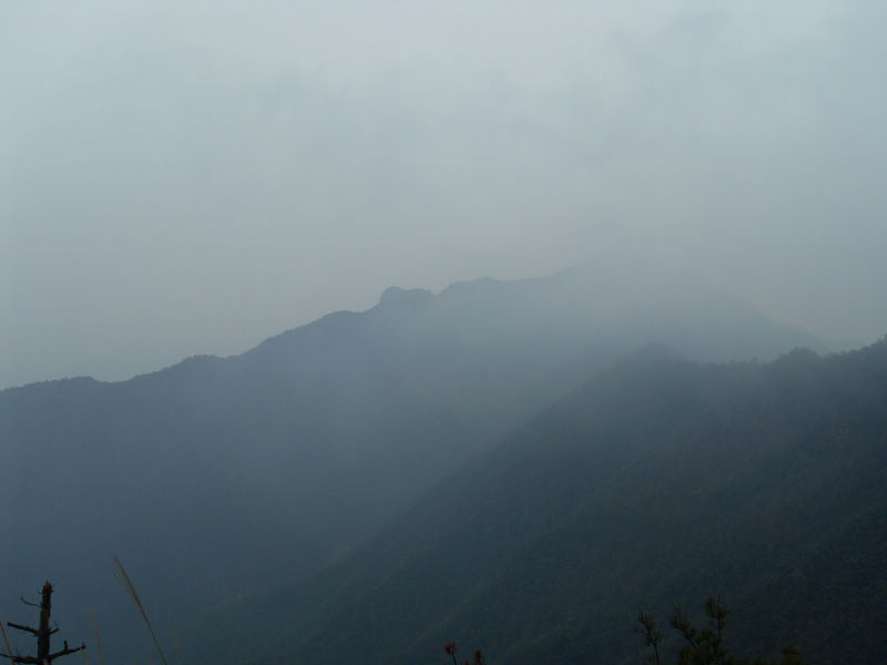 激情穿越湫水大峡谷