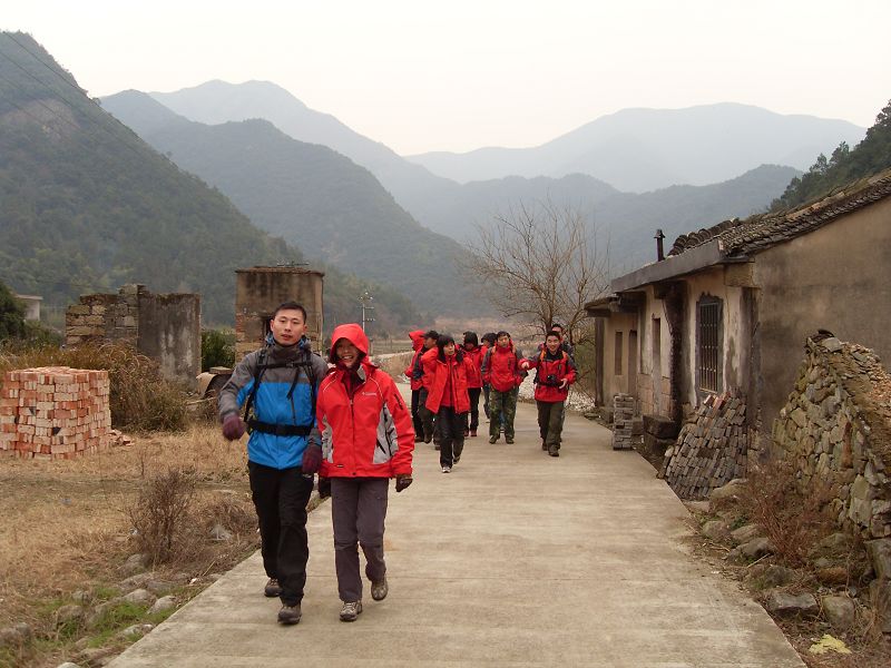激情穿越湫水大峡谷