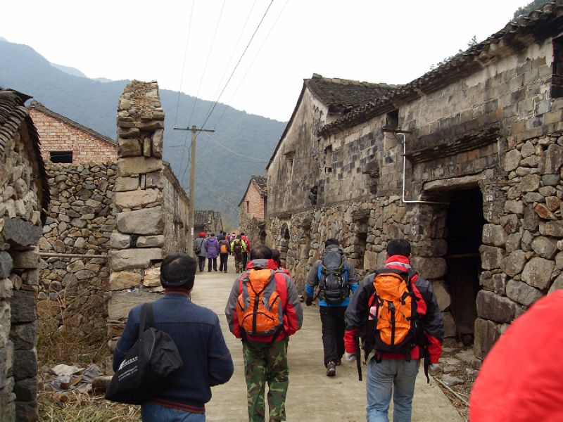 激情穿越湫水大峡谷