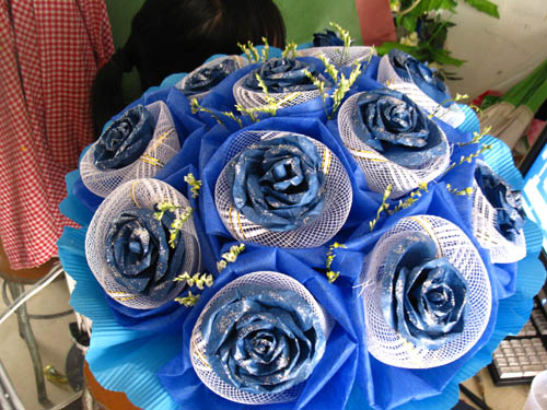 永不凋谢的蓝色妖姬