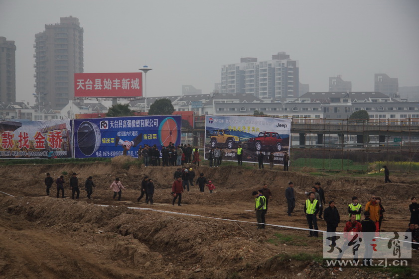 2010天台山汽车场地越野车王争霸赛PP欣赏 2010天台山汽车场地越野车王争霸赛PP欣赏