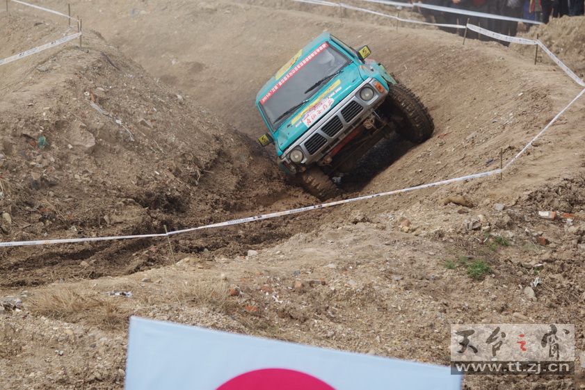2010天台山汽车场地越野车王争霸赛PP欣赏 2010天台山汽车场地越野车王争霸赛PP欣赏