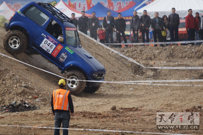 2010天台山汽车场地越野车王争霸赛PP欣赏 2010天台山汽车场地越野车王争霸赛PP欣赏