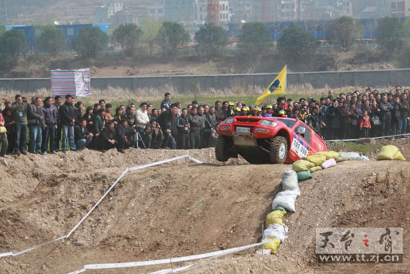 2010天台山汽车场地越野车王争霸赛PP欣赏 2010天台山汽车场地越野车王争霸赛PP欣赏