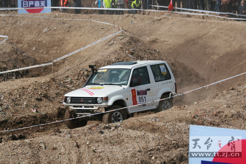 2010天台山汽车场地越野车王争霸赛PP欣赏 2010天台山汽车场地越野车王争霸赛PP欣赏