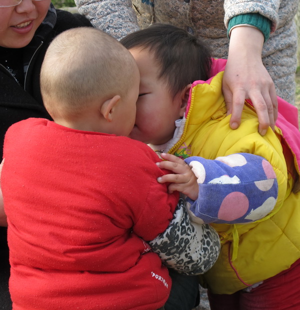 爆炸性新闻：水水老公出轨，其公公辩称儿子是无辜的