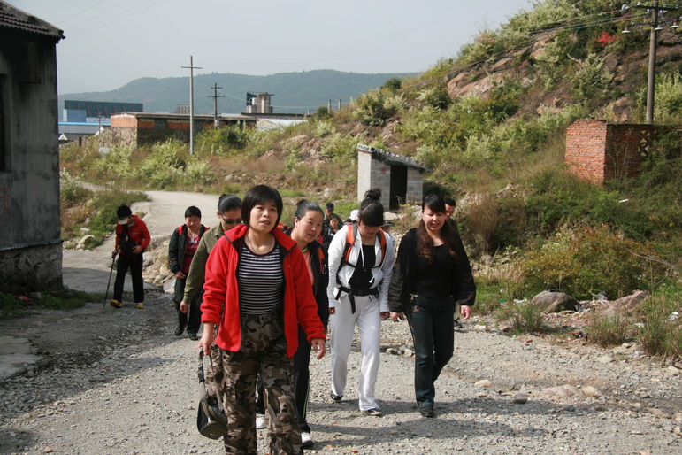 穿越石井坑图片之老树版