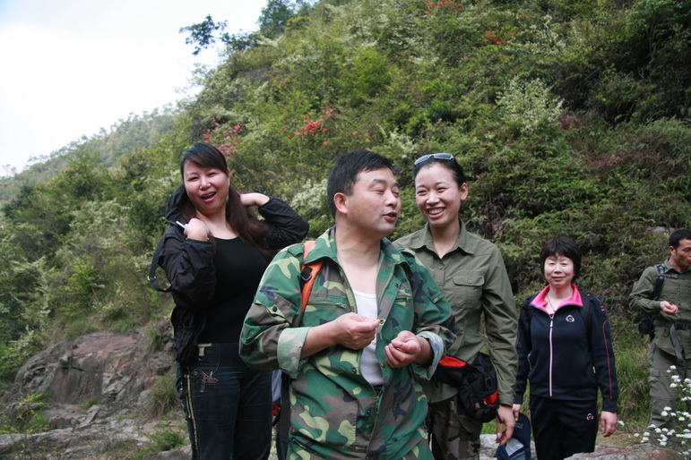 穿越石井坑图片之老树版