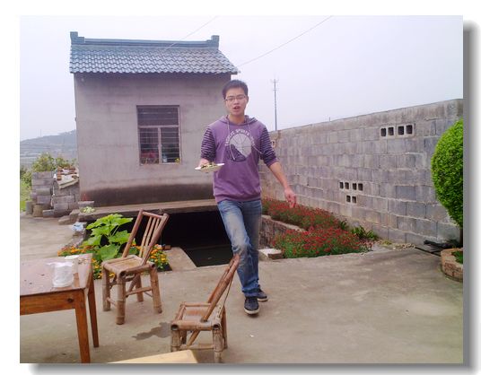 某天某版主家小型聚餐小照片。