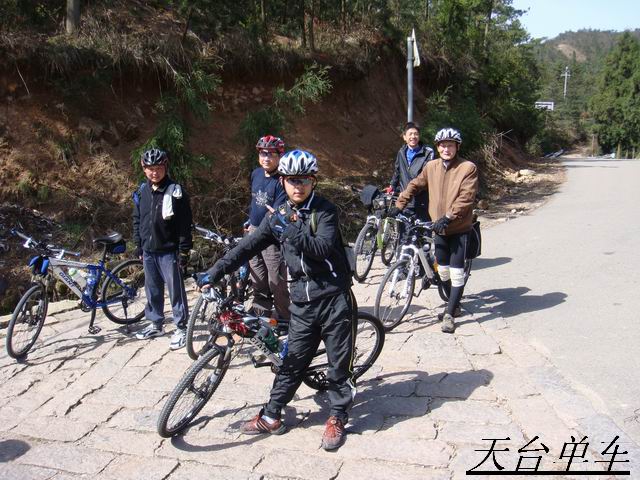 七剑下培山 七剑下培山