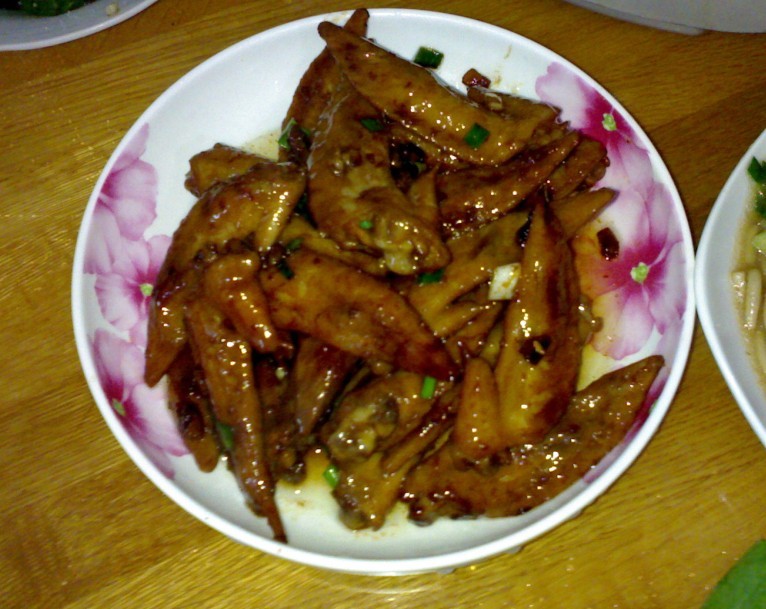 上个图图--饿人勿进