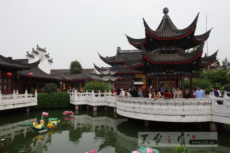 IMG_4595_缩小大小.JPG
