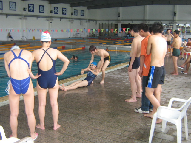 游泳.jpg