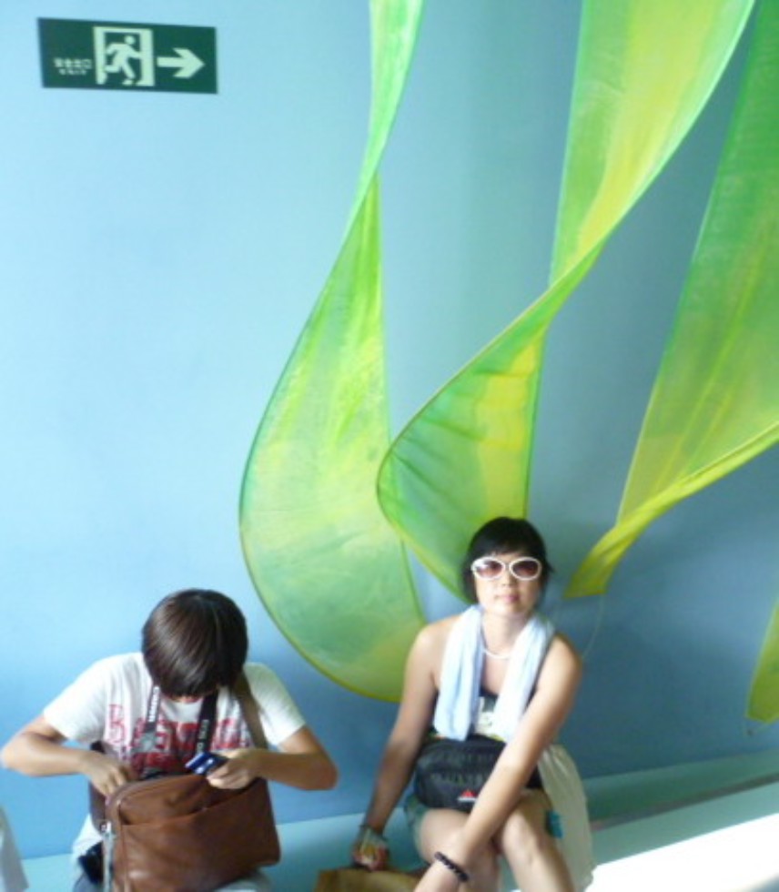 thumb019.jpg