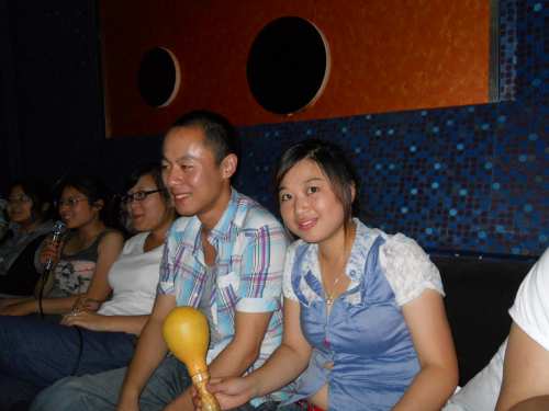 隔壁寝室的酒鬼